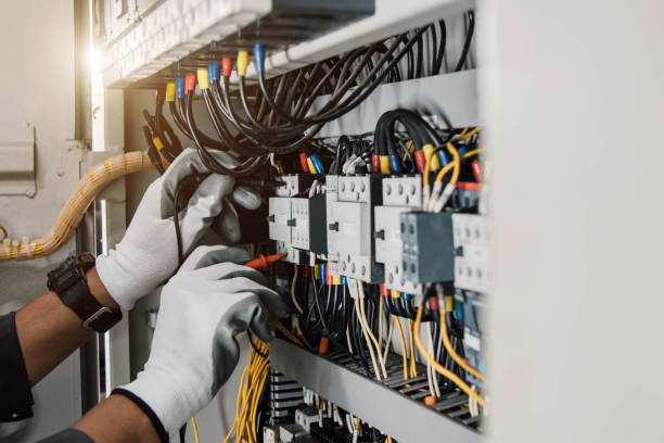 Best Circuit Breaker Repair  in Ainsworth, NE
